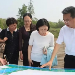市旅游局領導來崇調(diào)研旅游工作