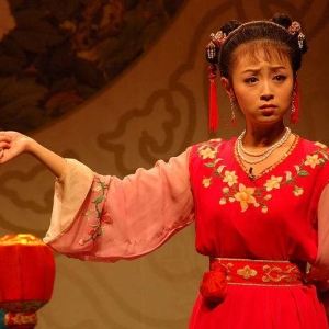 江南文化—夢(mèng)里水鄉(xiāng)-煙雨青山——黃山?九華山?黃梅戲?湖筆?宣紙?徽墨?歙硯?西遞村