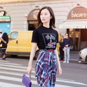 當(dāng)舒暢碰上劉亦菲，董鄂妃還是輸給了神仙姐姐，果然身高是硬傷！