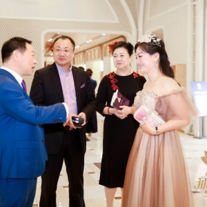 2018第二十二屆環(huán)球夫人嘉賓風(fēng)采