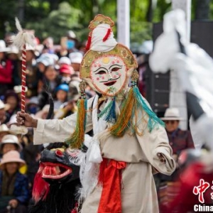西藏打造新編現(xiàn)實題材藏戲舞臺劇《高原春雷》