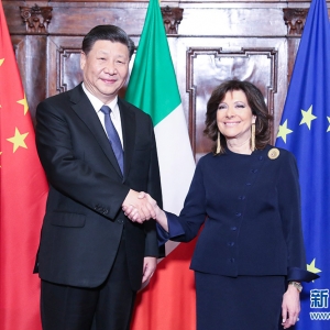 習(xí)近平會見意大利參議長卡塞拉蒂