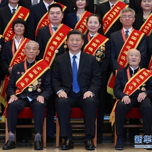 中國共產(chǎn)黨為什么要開展黨內(nèi)集中教育？