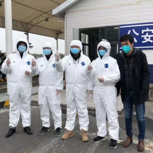 青浦區(qū)戰(zhàn)疫堡壘丨疫情不退，我們不退！
