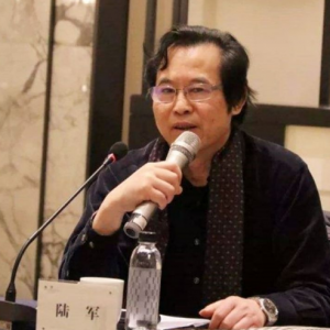 好的文藝作品要拓印時代的胎記——訪上海戲劇學院學術委員會主任、松江區(qū)文學藝術界聯(lián)合會主席陸軍