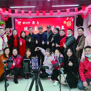 帶患唐氏綜合征的兒子參加完線上聯(lián)歡，一位母親寫下千字長信     一次心靈的跨越和成長體驗(yàn)