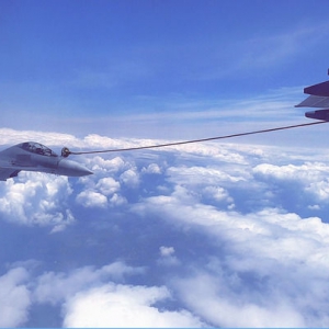 新一代空中加油機運油-20投入新時代練兵備戰(zhàn)
